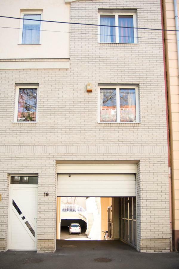 Aida Sport Apartman Eger Extérieur photo